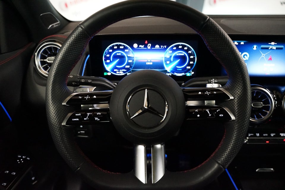 Mercedes EQB250+ AMG Line 5d