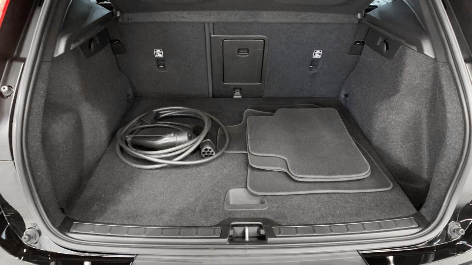 Volvo XC40 P6 ReCharge Core 5d