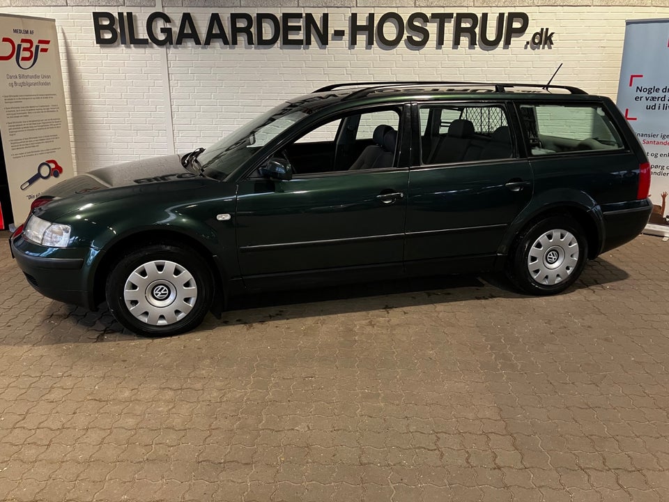 VW Passat 1,6 Variant 5d