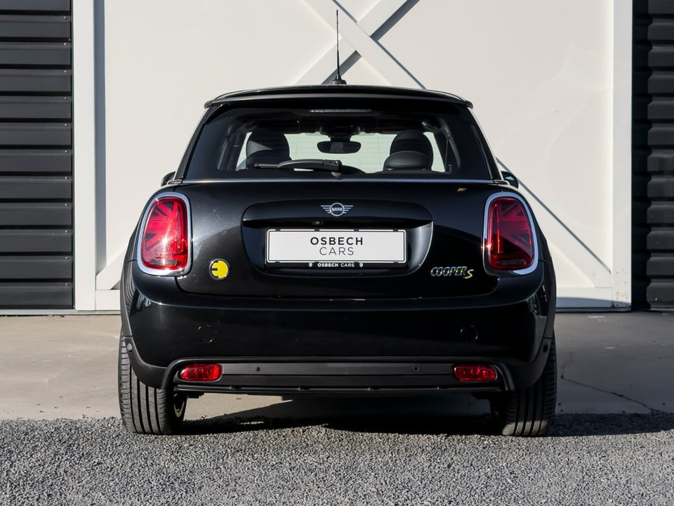 MINI Cooper SE Younique Trim 3d