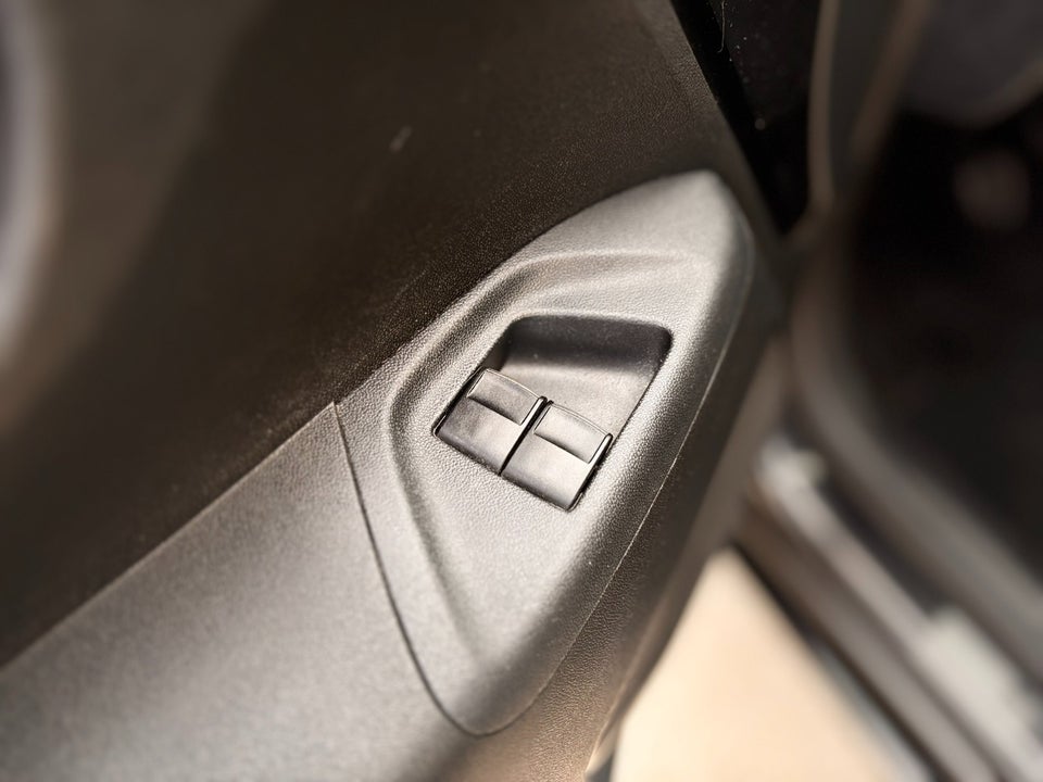 Peugeot 108 1,0 e-VTi 69 Active 5d