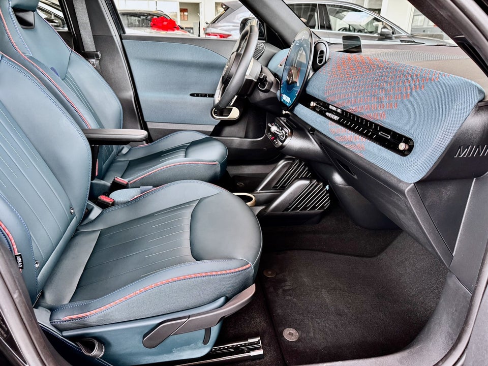 MINI Aceman SE Favoured Trim M 5d