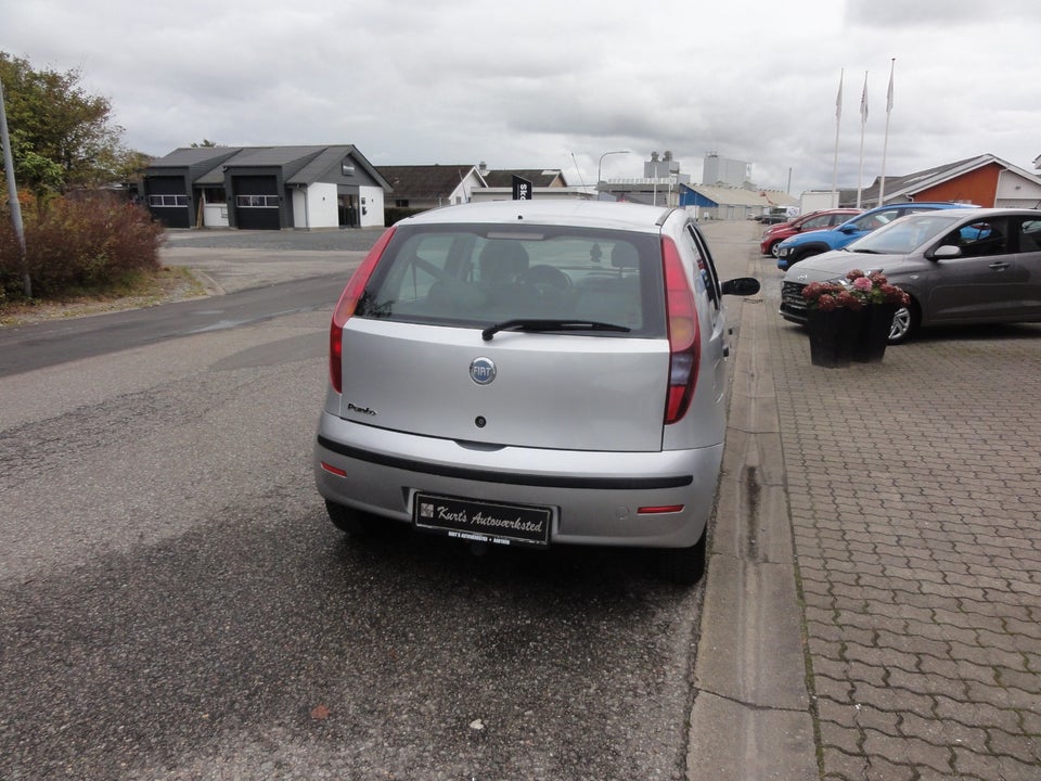 Fiat Punto 1,2 Active 5d