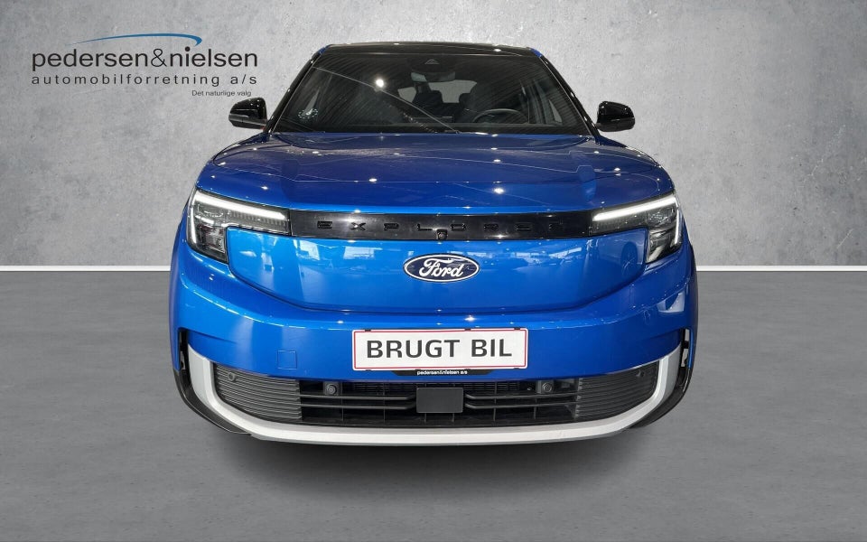 Ford Explorer 77 Premium Extended Range 5d