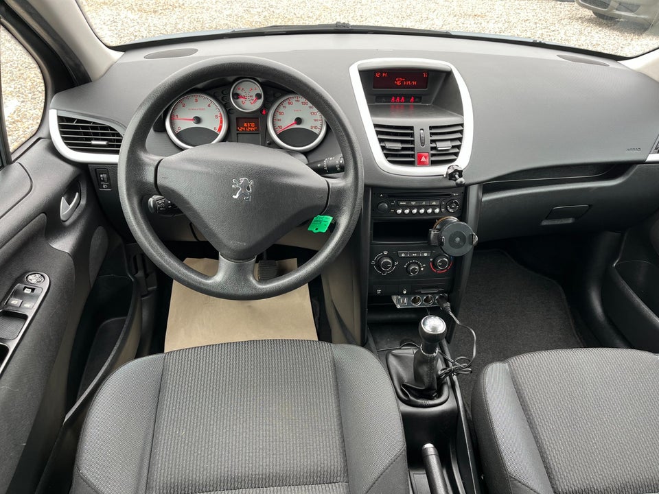 Peugeot 207 1,6 HDi 110 Premium SW 5d