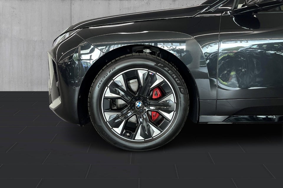 BMW iX xDrive60 Fully Charged 5d