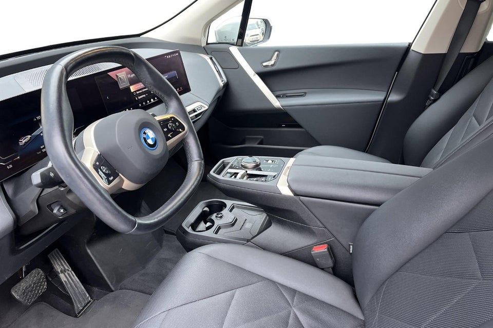 BMW iX xDrive40 5d