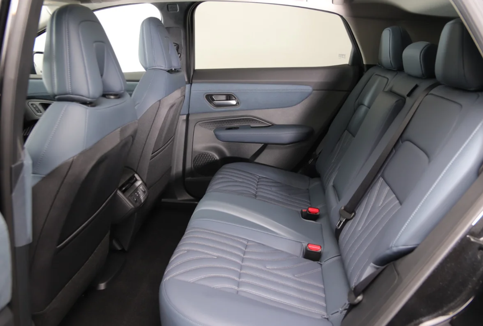 Nissan Ariya 87 Evolve 5d