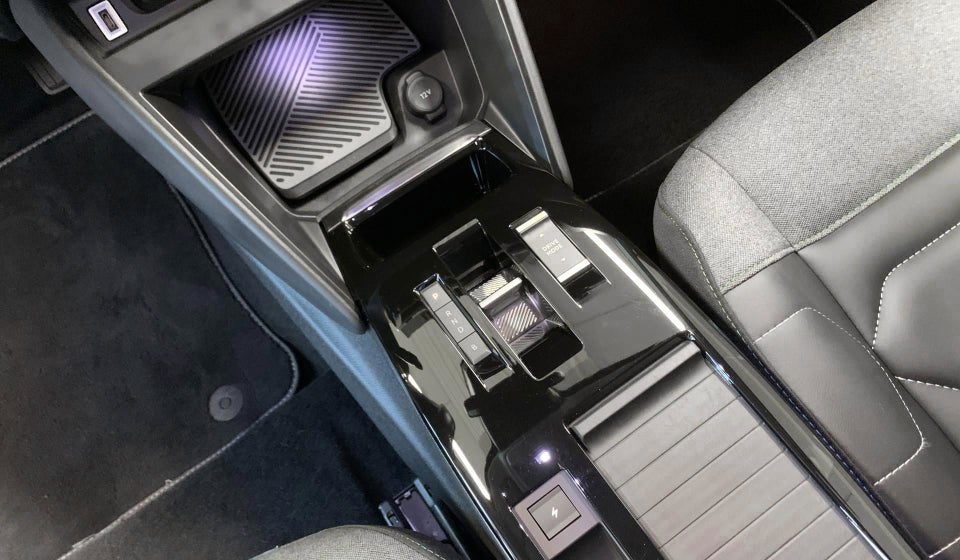 Citroën ë-C4 50 Shine 5d