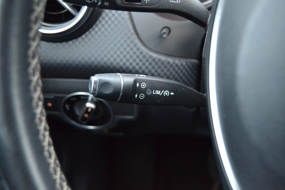 Mercedes A200 1,6 Urban aut. 5d