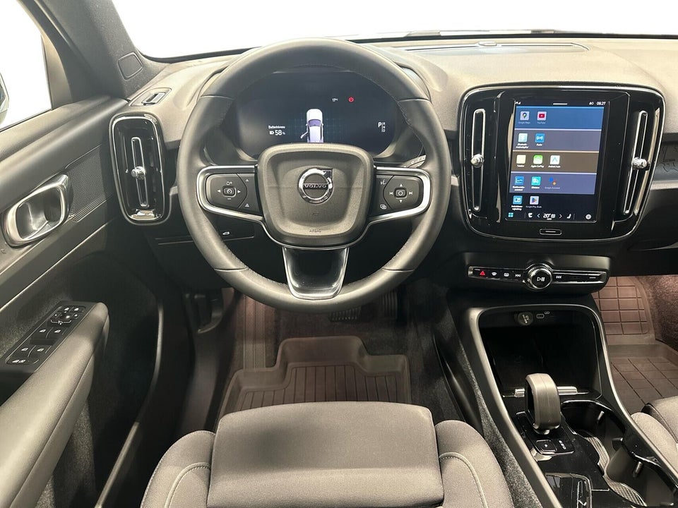 Volvo XC40 ReCharge Extended Range Core 5d