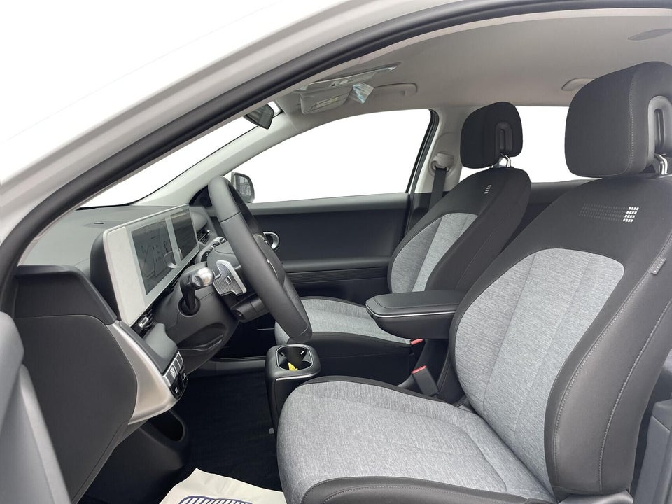 Hyundai Ioniq 5 77 Essential 5d