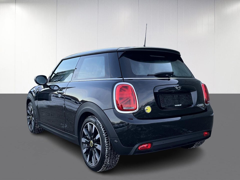 MINI Cooper SE Younique Trim 3d