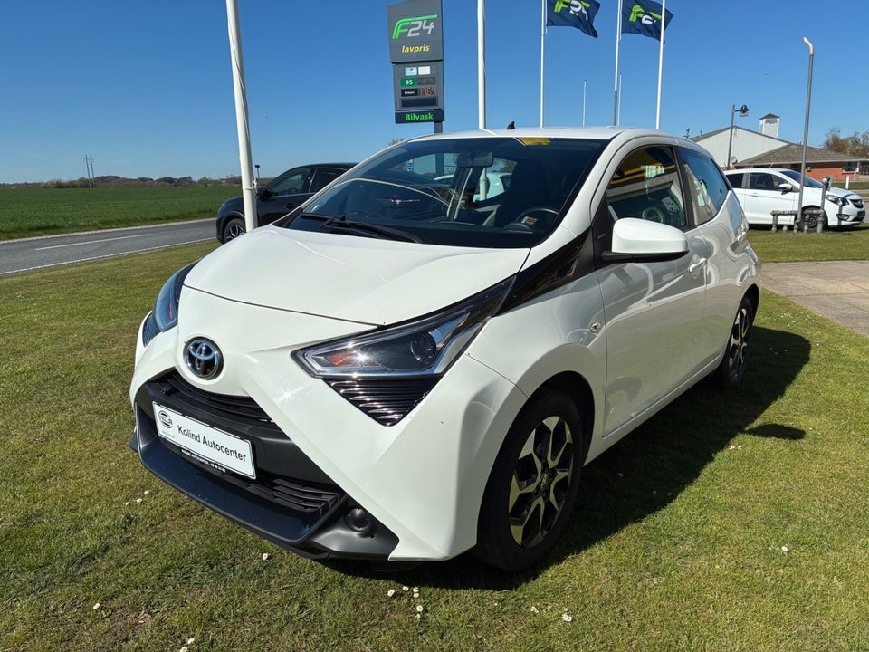 Toyota Aygo 1,0 VVT-i x-pression 5d