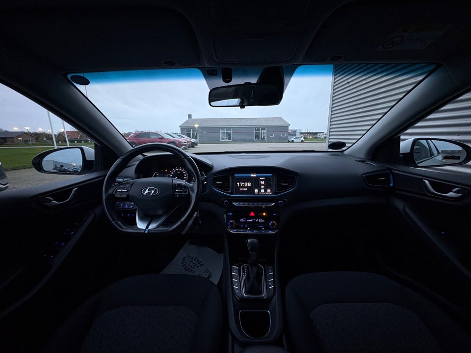 Hyundai Ioniq 1,6 PHEV Trend DCT 5d