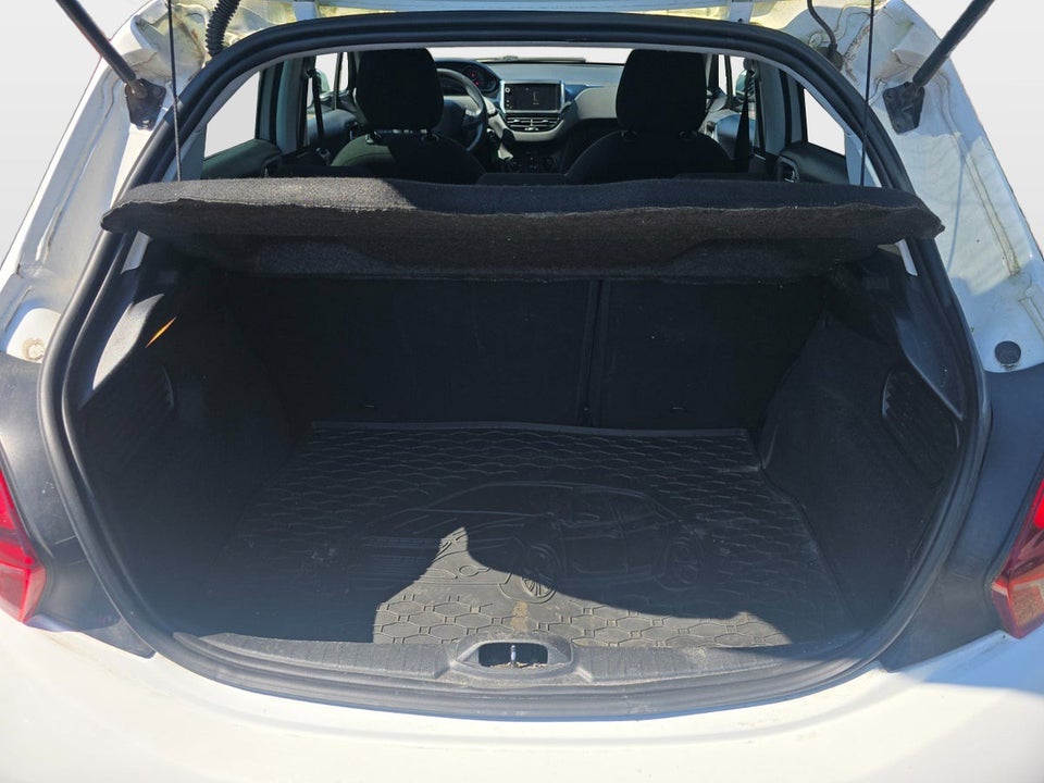 Peugeot 208 1,6 BlueHDi 100 Active 5d