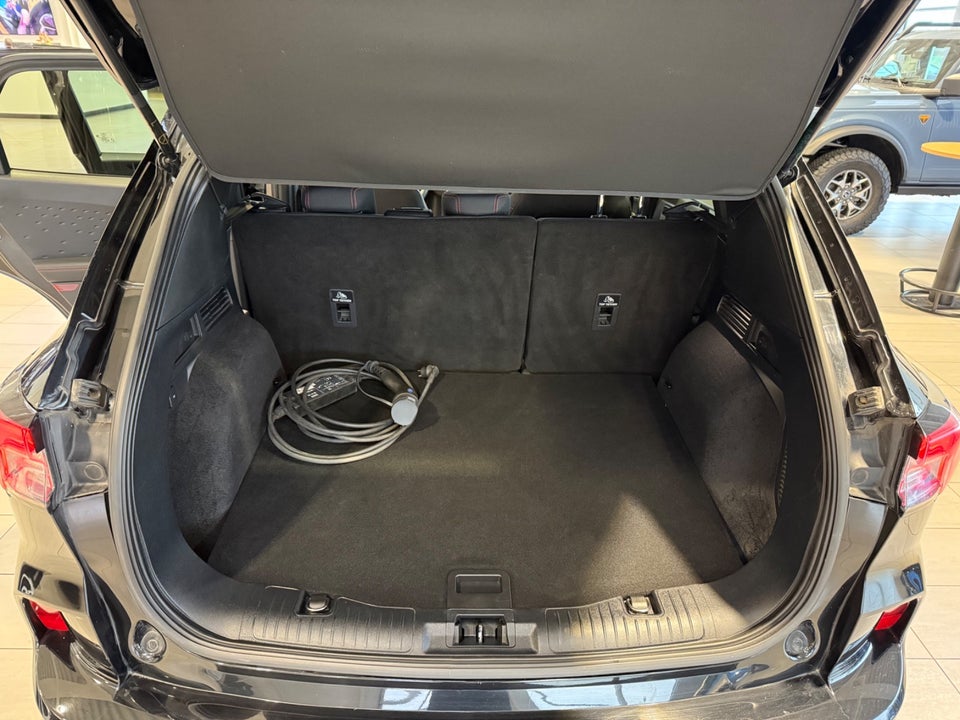 Ford Kuga 2,5 PHEV ST-Line CVT 5d