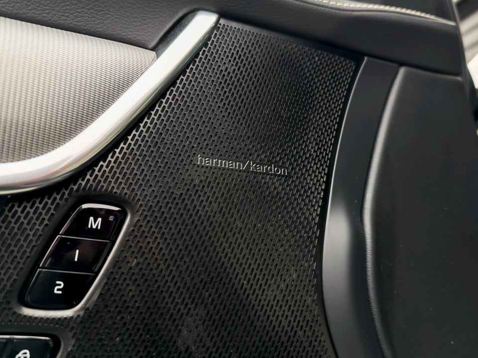 Volvo V90 2,0 T8 ReCharge R-Design aut. AWD 5d