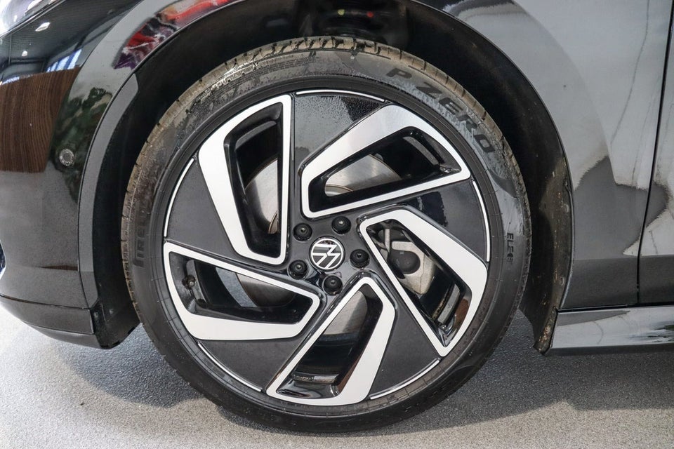 VW ID.7 77 Style+ Tourer 5d