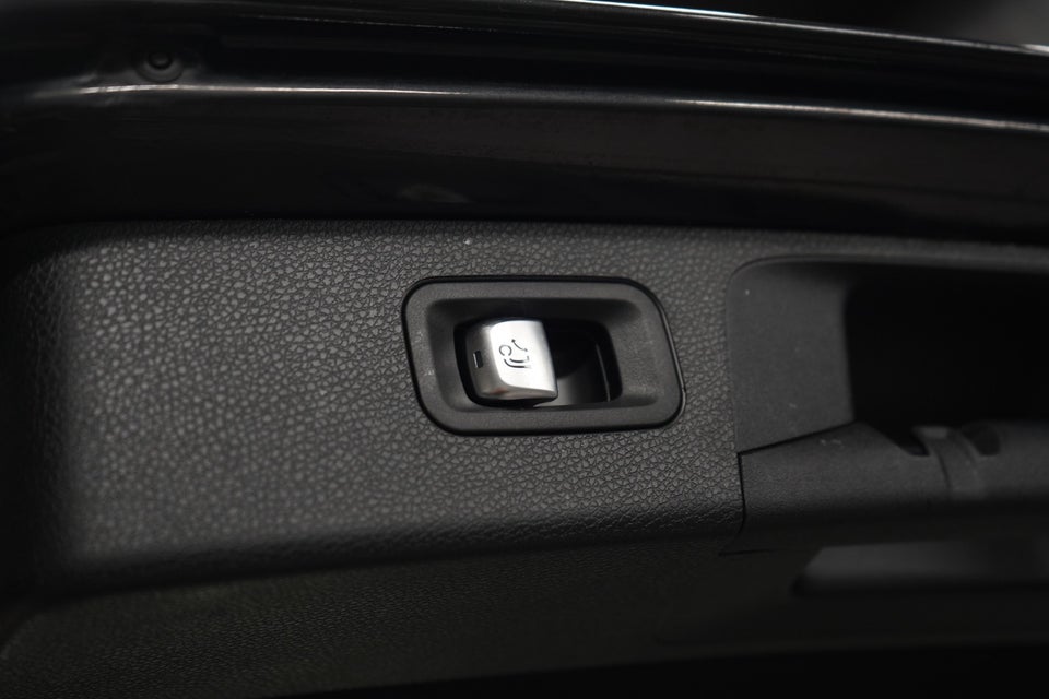 Mercedes E300 de 2,0 stc. aut. 5d