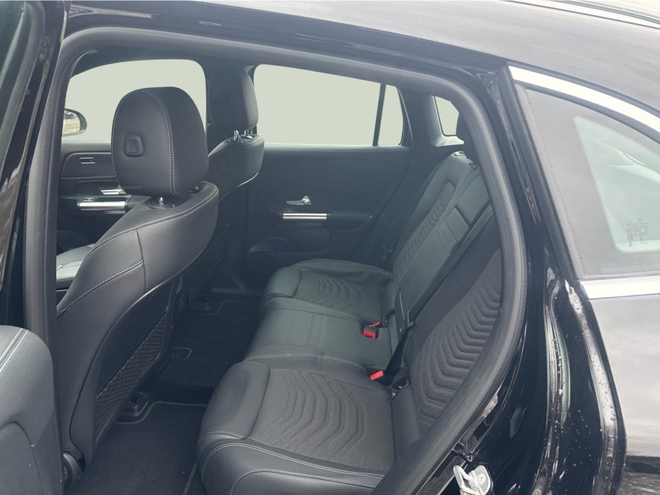 Mercedes EQA250 Progressive 5d