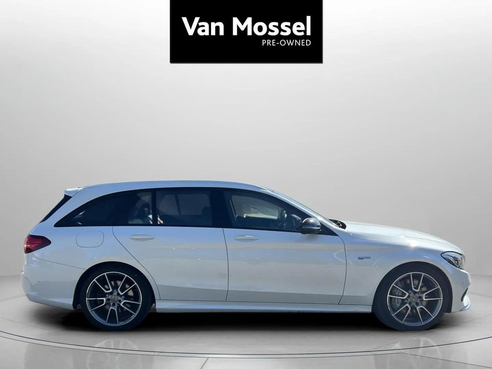 Mercedes C43 3,0 AMG stc. aut. 4Matic 5d