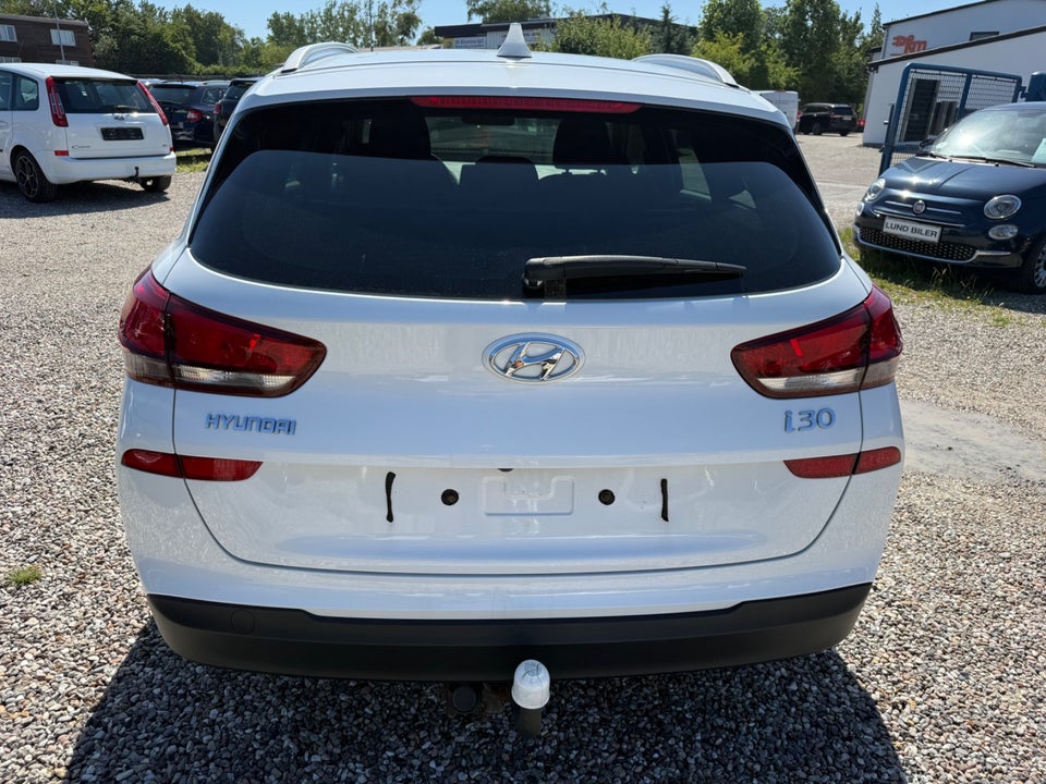 Hyundai i30 1,0 T-GDi Go! stc. 5d
