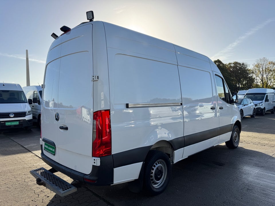 Mercedes Sprinter 316 2,2 CDi A2 Kassevogn RWD