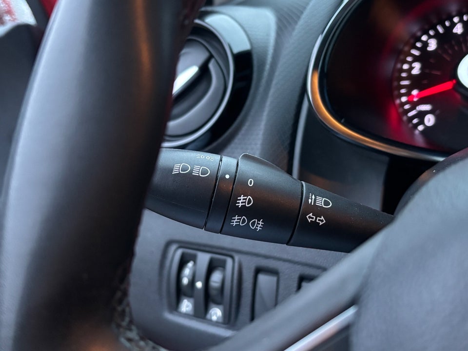 Renault Clio IV 1,5 dCi 90 Zen 5d