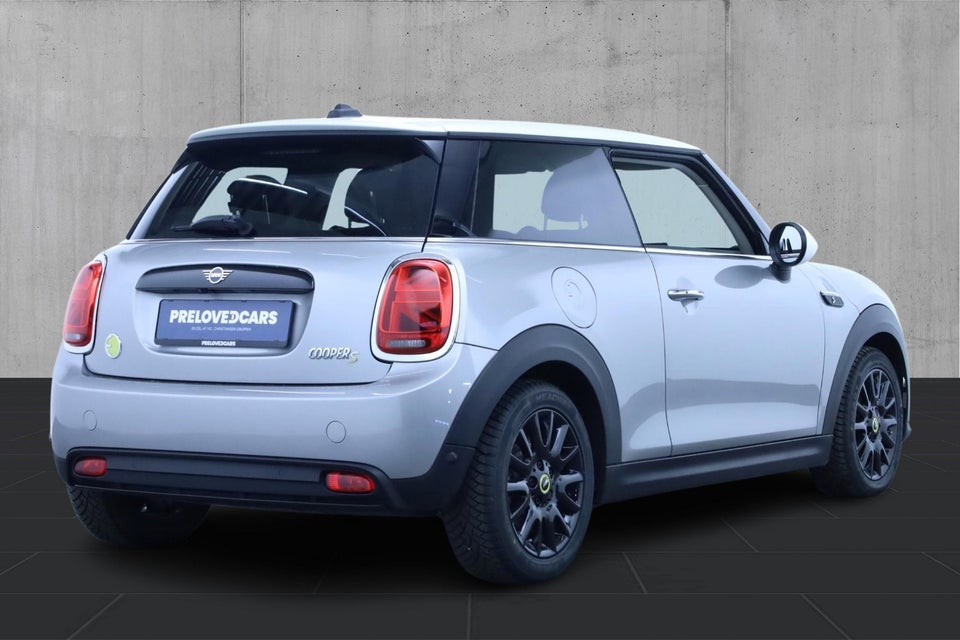 MINI Cooper SE Classic Trim 3d