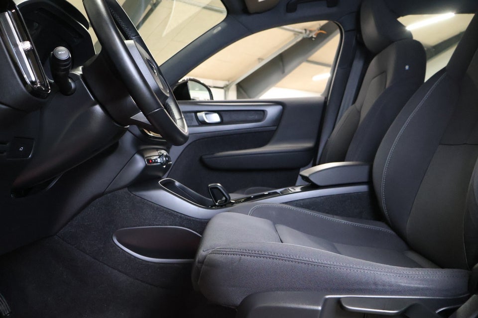 Volvo XC40 P6 ReCharge Core 5d