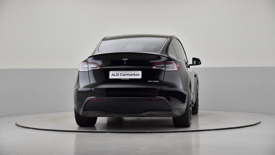 Tesla Model Y Performance AWD 5d