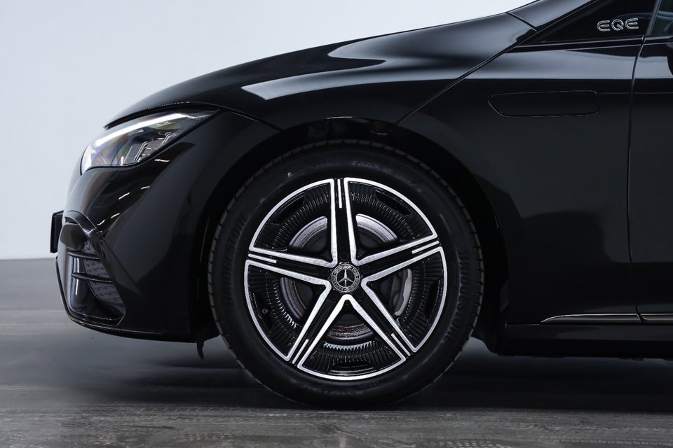 Mercedes EQE350 AMG Line 4d