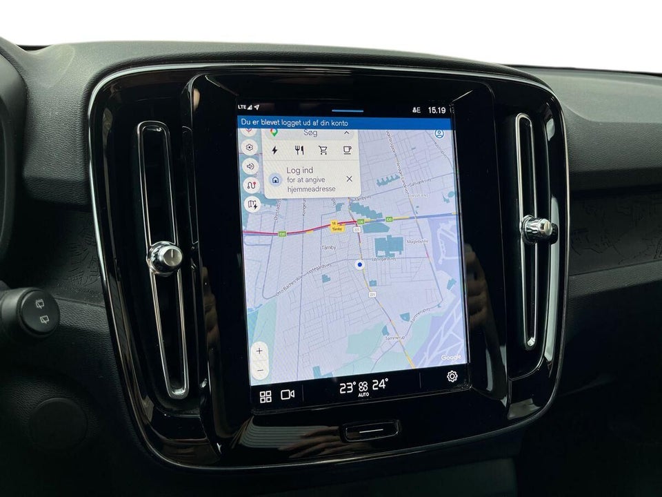 Volvo XC40 ReCharge Extended Range Plus 5d
