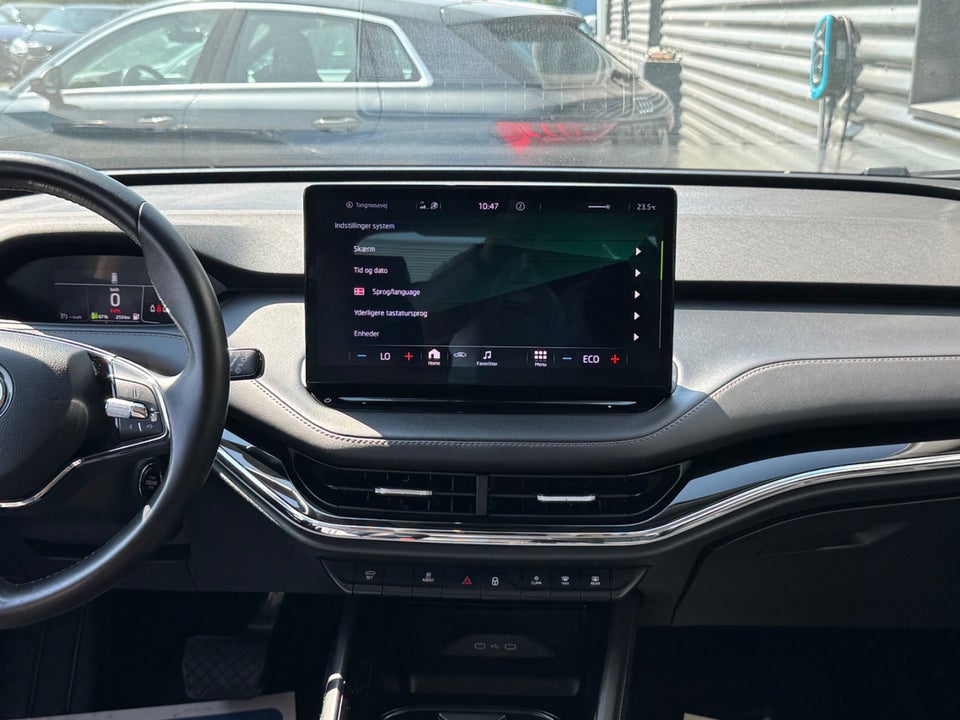 Skoda Enyaq 80x iV Plus 5d