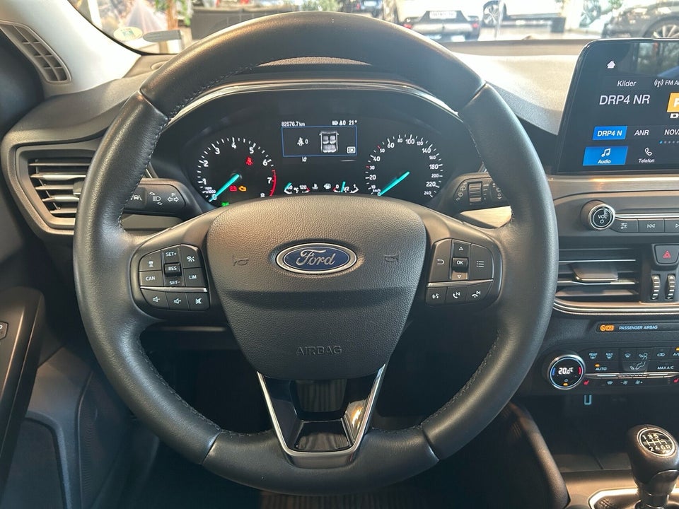 Ford Focus 1,0 EcoBoost Titanium stc. 5d