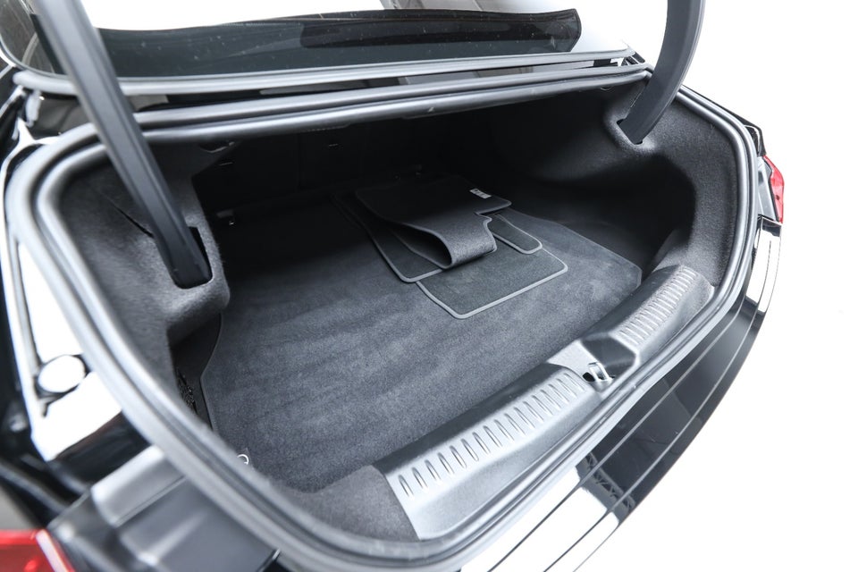 Mercedes CLA250+ EQ Progressive Premium 4d