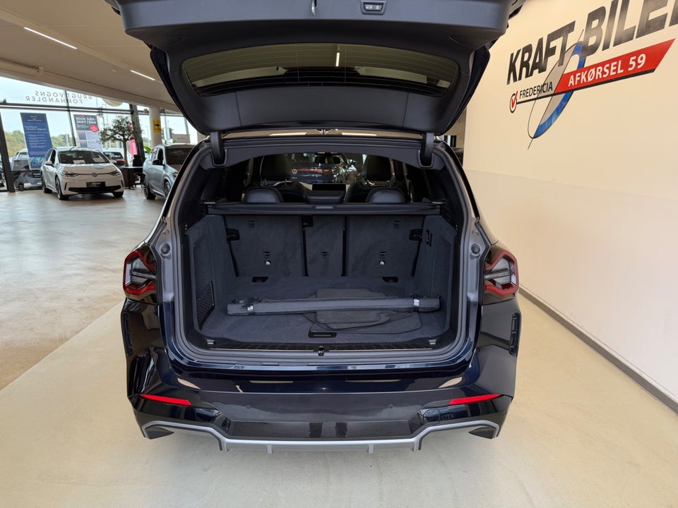 BMW iX3 Charged M-Sport 5d