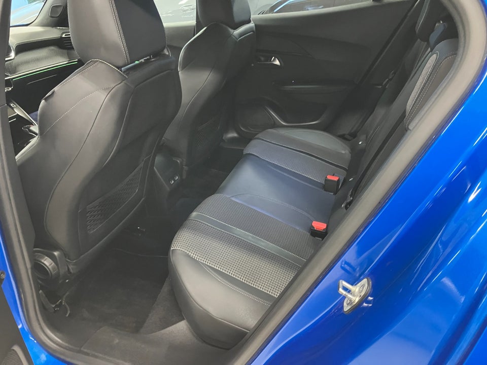 Peugeot e-2008 50 GT Line 5d