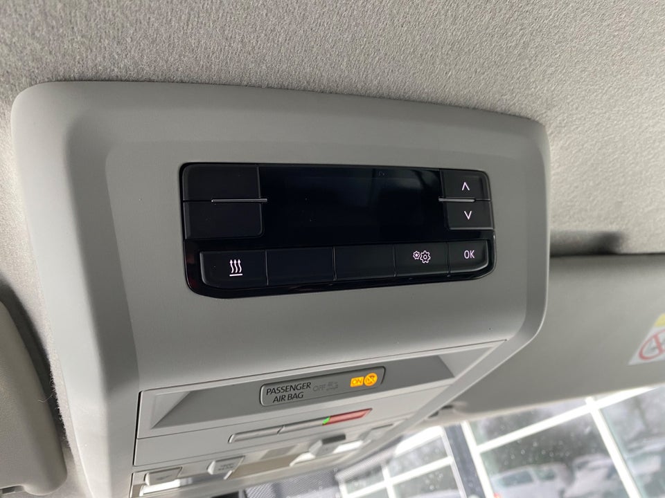 VW Transporter 2,0 TDi 150 Kassevogn DSG lang