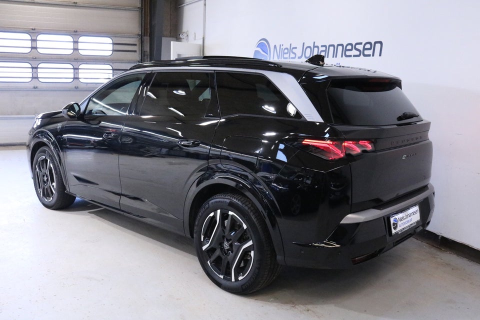 Peugeot e-5008 77 GT Pack 7prs 5d