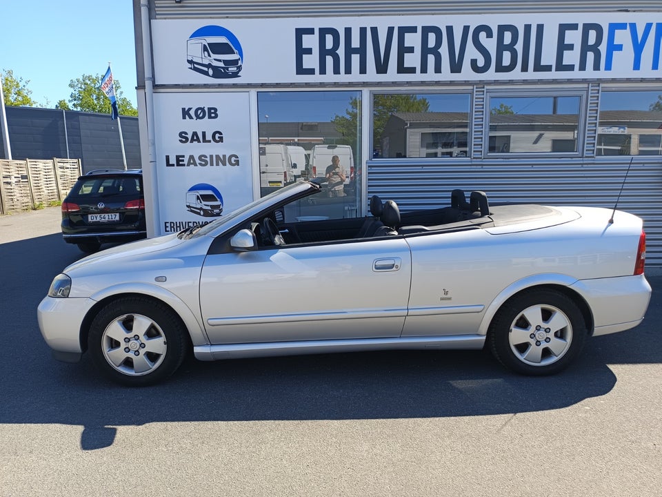 Opel Astra 1,8 16V Bertone Cabriolet 2d