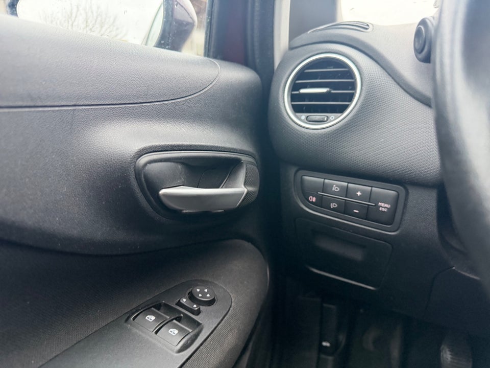 Fiat Punto 1,4 Dynamic 5d