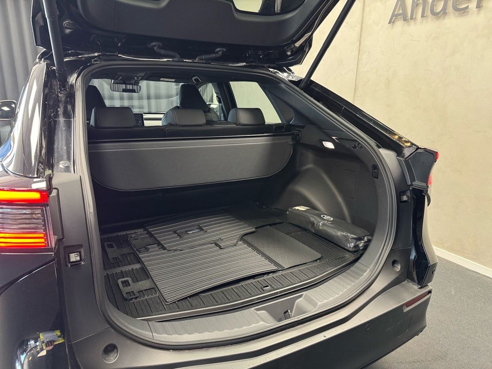 Toyota bZ4X Active 5d