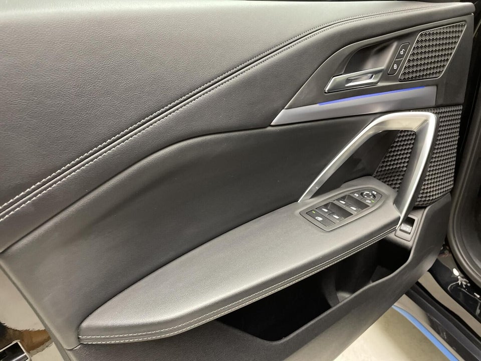 BMW iX1 xDrive30 X-Line 5d