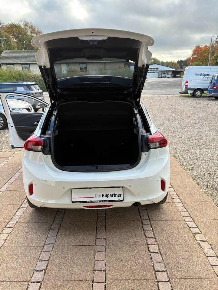 Opel Corsa 1,2 Blanc 5d