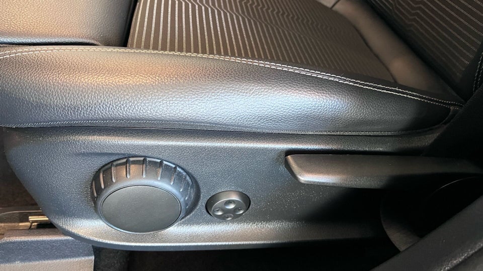 Mercedes EQB250 Progressive 5d