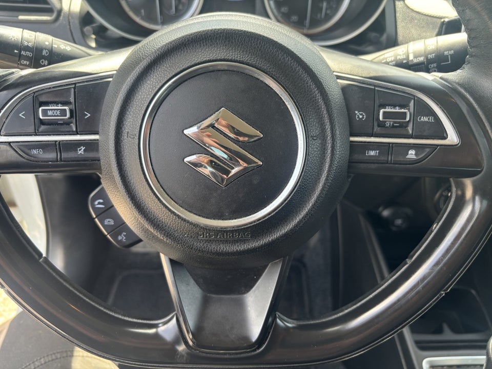 Suzuki Swift 1,2 mHybrid Action 5d