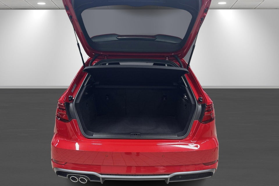 Audi A3 35 TFSi Sport Limited Sportback S-tr. 5d