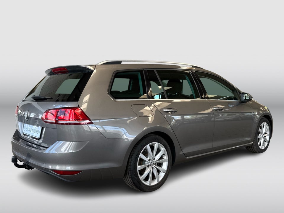 VW Golf VII 1,4 TSi 140 Highline Variant BMT 5d